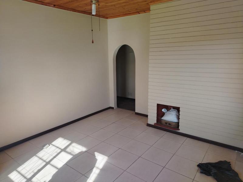 To Let 3 Bedroom Property for Rent in Despatch Eastern Cape